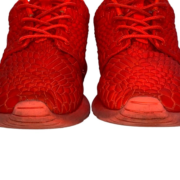 Nike Roshe One DMB Bright Crimson Diamondback Snakeskin Sneaker sz 8.5 US 807460 - Picture 5 of 12